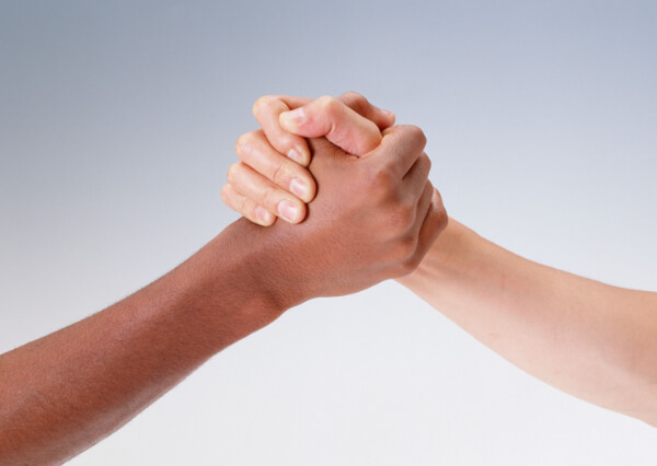 12 - 意外と気になる「指の毛」の脱毛とは? 12 - 意外と気になる「指の毛」の脱毛とは?