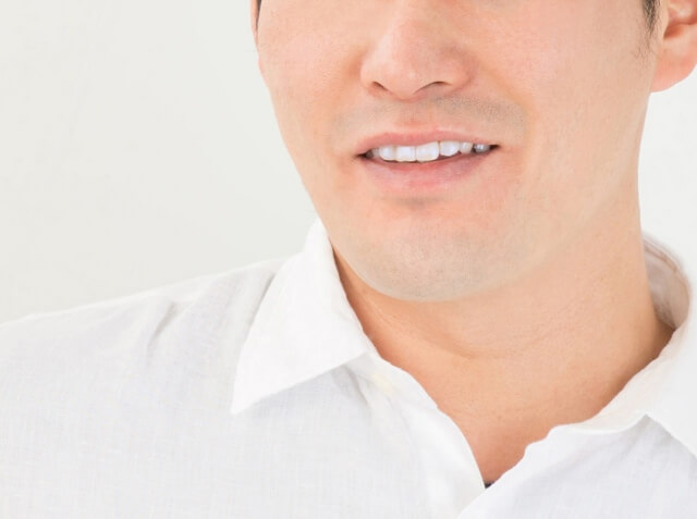 79880d0c4cfdce605beb29467eaa90d4 s - 意外と気になる頬の毛を脱毛しませんか