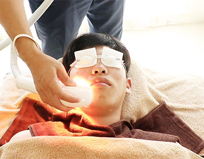 光脱毛 - メンズ脱毛後毛が抜けない？その原因と対策方法をチェック