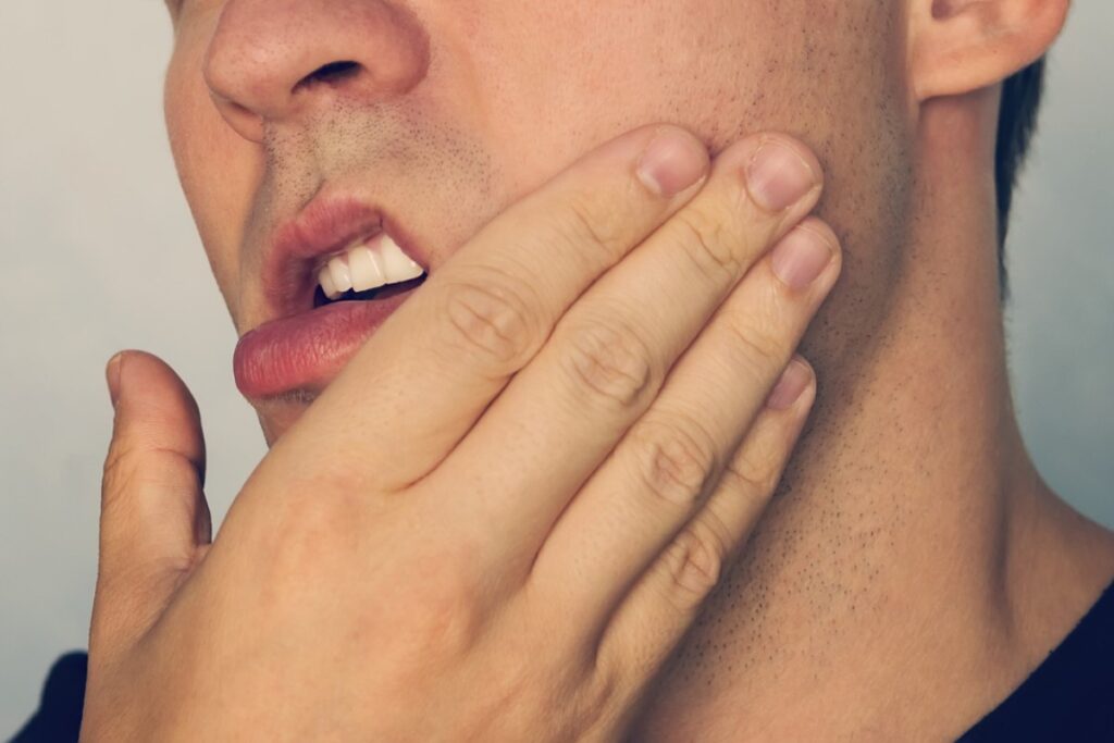 5 2 1024x683 - 【東京】メンズ脱毛ならではの痛みVIO・全身・髭について | メンズ脱毛NAX