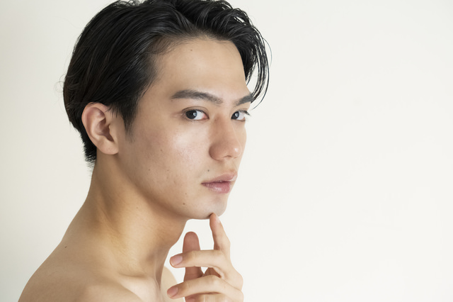 PXT00007771426601 - 【痛いヒゲ脱毛を軽減!!】痛くないヒゲ脱毛の施術方法や軽減方法などを徹底調査